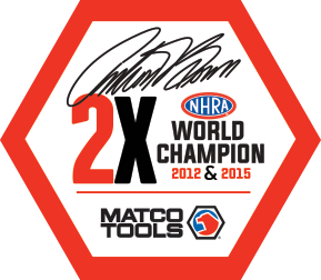 2x-world-champion-logo