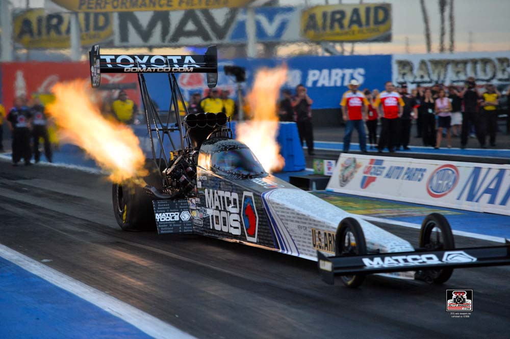 игра hill climb racing. хим рейсинг. Hill climb racing машинки. I racing игра. игра гонки race.